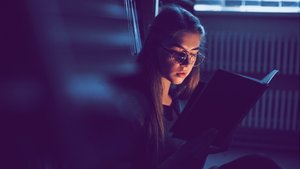 Gänsehautfeeling: Diese 3 Spiegel-Bestseller-Thriller musst du lesen