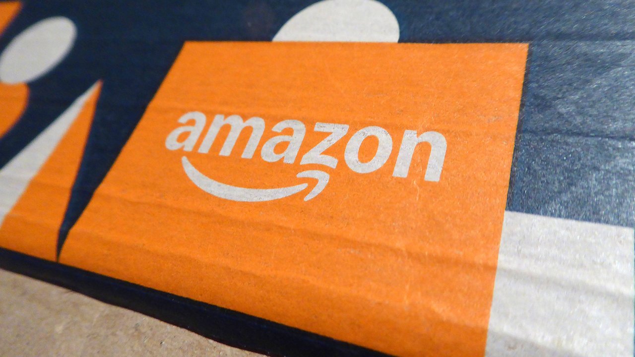 An Sommerabenden sorgen die Amazon-Leuchten für eine tolle Stimmung im Garten.