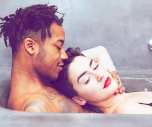Sex in der Badewanne: 5 Tipps, mit denen es endlich gelingt