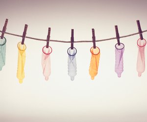 Sex ohne Kondom: 8 To-dos vorm Geschlechtsverkehr ohne Gummi!