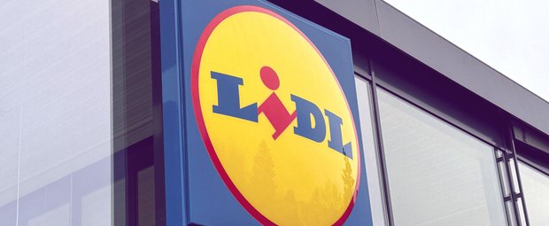 Richtig schick: Diese 8 weihnachtlichen Dekoteile aus Holz findest du jetzt bei Lidl