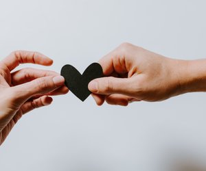 Schnittlauchhochzeit: Diese Bedeutung hat der 66. Hochzeitstag
