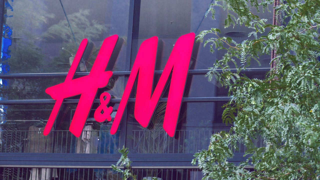 H&M Neuheit Strickkleid