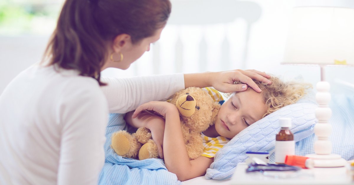 Hirnhautentzündung bei Kindern: So erkennst du eine Meningitis