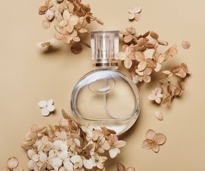 Absolut hinreißend: Dieses blumige Vanille-Parfum von dm kostet nur 4 Euro
