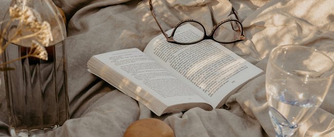 Urlaubsflair zwischen den Seiten: Die besten Bücher für den Sommer