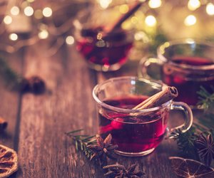 Glühwein, Feuerzangenbowle & Glögg selber machen – so geht's!