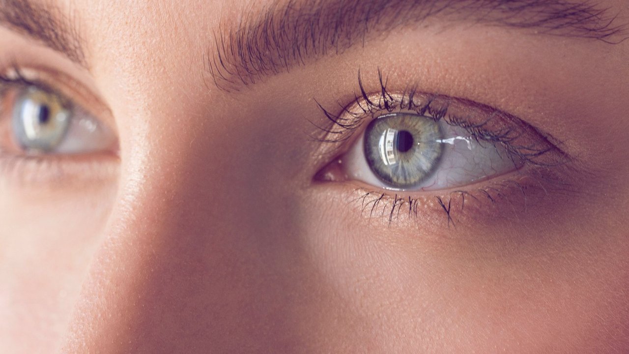 Wimpernverlängerung entfernen
