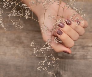 „Disco Nails“: Der schönste Nagellacktrend für den Herbst!