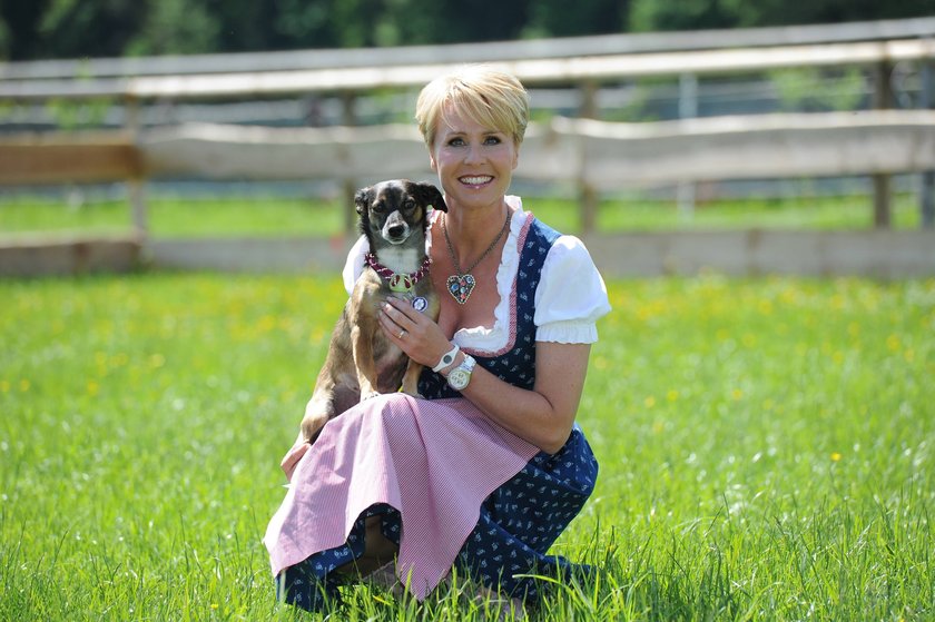  Sonja Zietlow mit ihrem Hund Lila Exklusiven Fototermin von RTL II