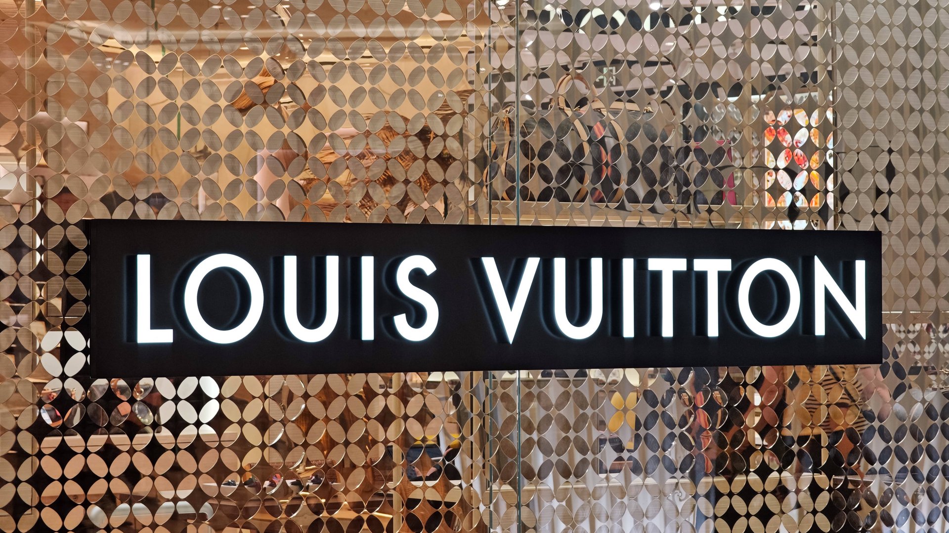 Louis-Vuitton-Wo-produziert-das-Luxusunternehmen-