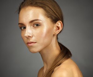 Fettige Haut im Gesicht: 11 Tipps, die wirklich helfen!