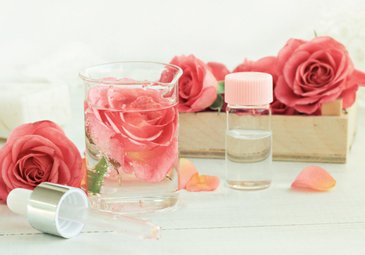 Rosenwasser Rosenwasser