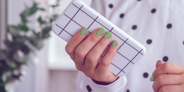 Pistacchio Nails: Der schönste Nagellacktrend für den Frühling 2022!