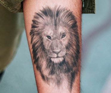 Löwe arm tattoos männer Tattoo Männer