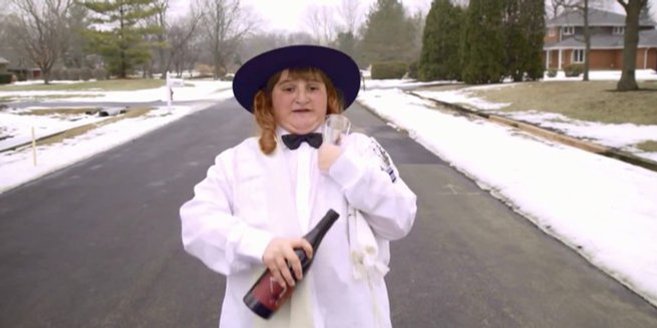 Brody Crix in seinem Bar Mitzwa Video. Brody Crix in seinem Bar Mitzwa Video.