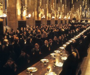 Magische Beleuchtung wie in Hogwarts: Die schwebenden LED-Kerzen von Amazon zum kleinen Preis