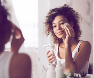 Verstopfte Poren reinigen: So verfeinerst du dein Hautbild