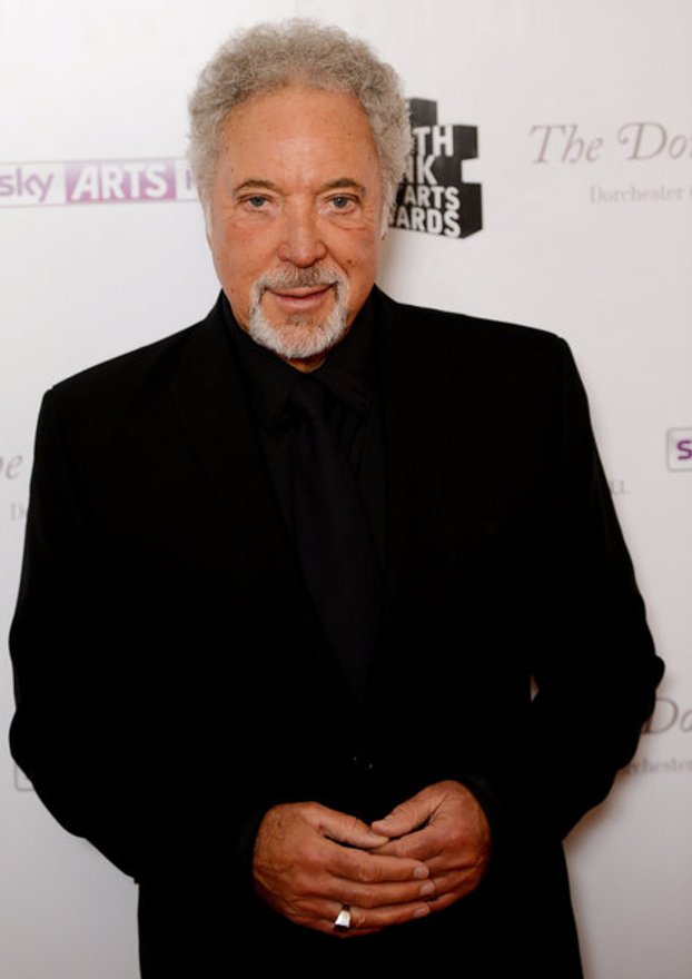 Tom Jones singt weiter. Tom Jones singt weiter.