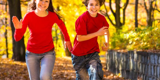 Kinder im Wald Kinder im Wald