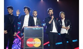 One Direction halten eine Rede One Direction halten eine Rede
