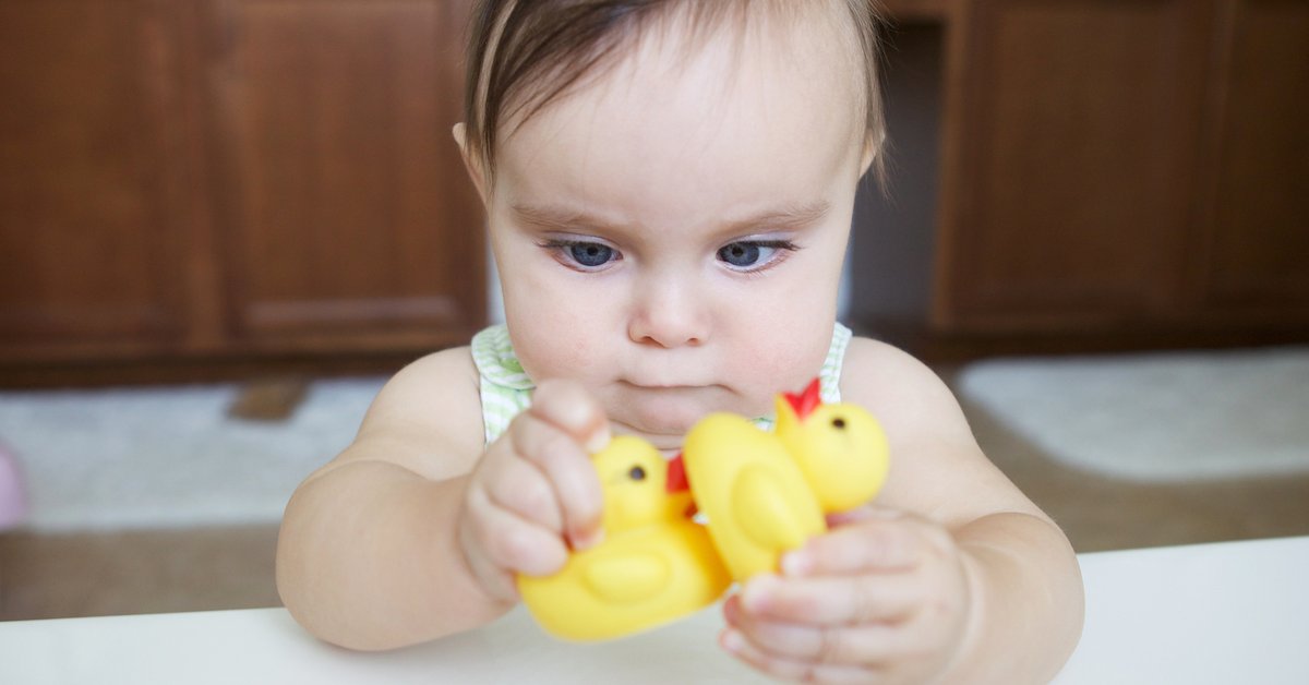 Baby schielt: So kann die Fehlstellung der Augen behandelt werden