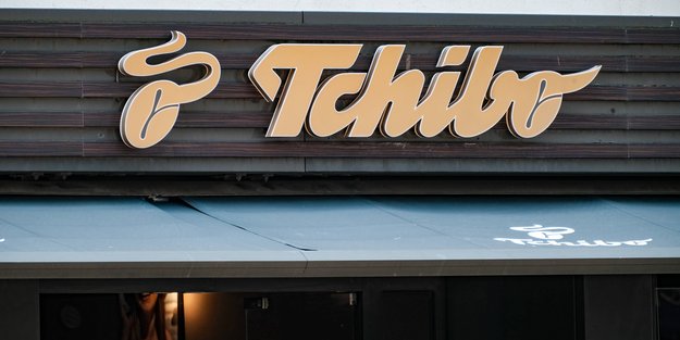Macht dein Sofa zur Wohlfühloase: Entdecke die gemütliche Kuscheldecke bei Tchibo