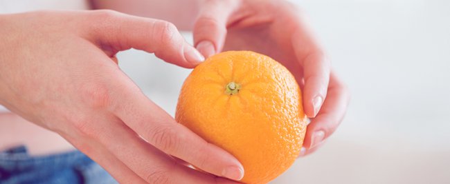 Nicht wegwerfen: 13 Dinge, die du mit Orangenschalen machen kannst!