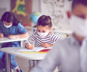 Corona-Hammer: Maskenpflicht in Schulen soll fallen!