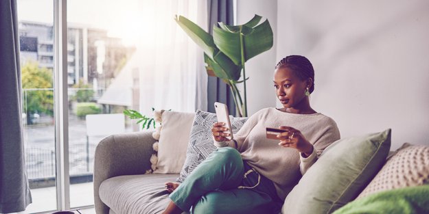 Bezahlen bei Vinted: Bezahlsystem, Paypal oder Banküberweisung?