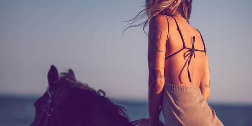 Die 7 besten BHs für Kleider mit Rückenausschnitt