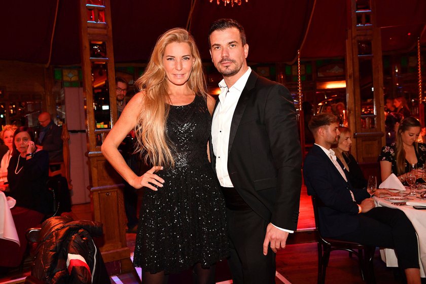  Giulia Siegel und Ludwig Heer der Teatro Festival Dinnershow Premiere am 4.11.2021 in Muenchen Teatro Festival Dinnershow Premiere 2021 in Muenchen