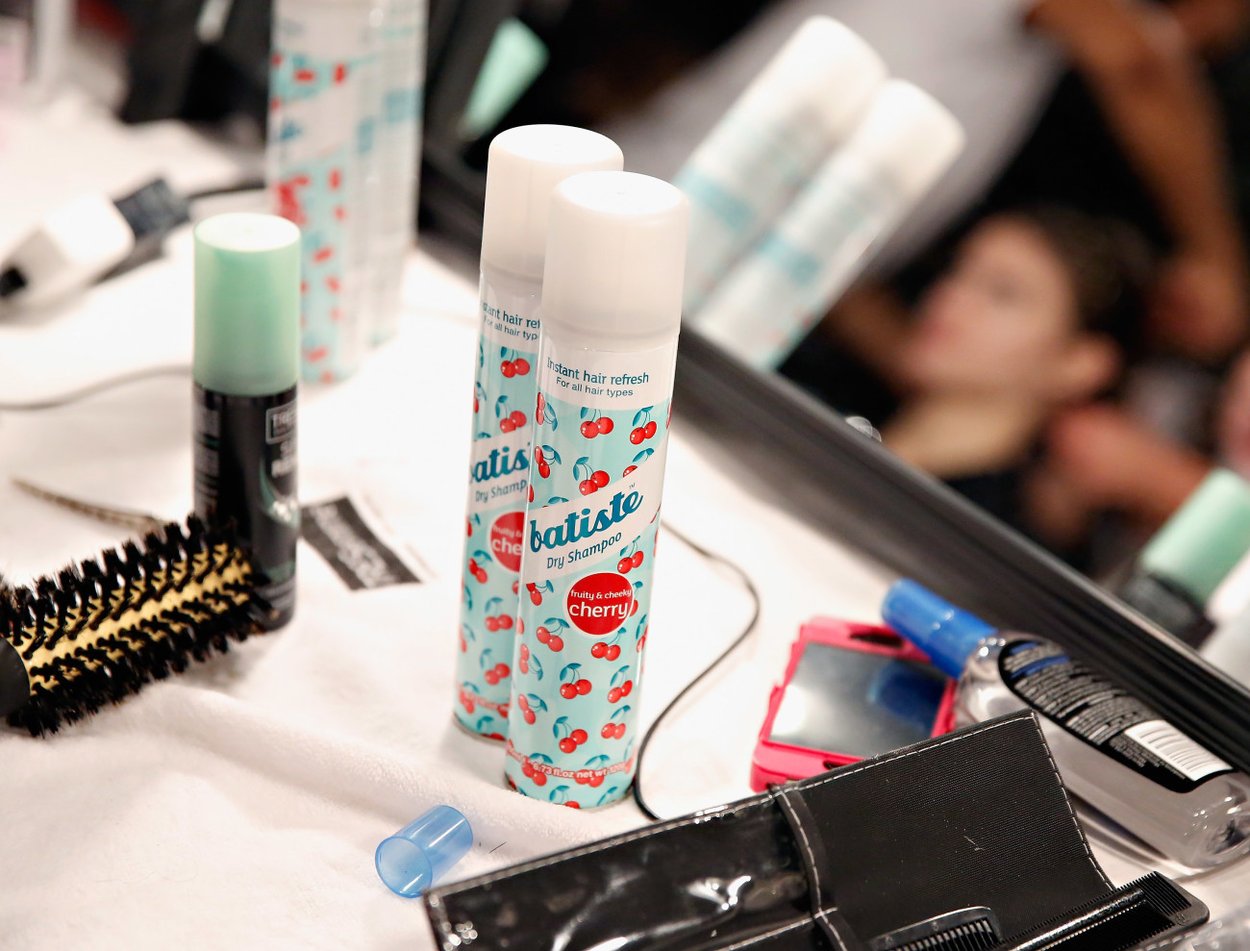 Trockenshampoo von Batiste Trockenshampoo von Batiste