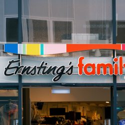 Total beliebt: Alle schnappen sich diese Frühlingsweste jetzt bei Ernsting's family