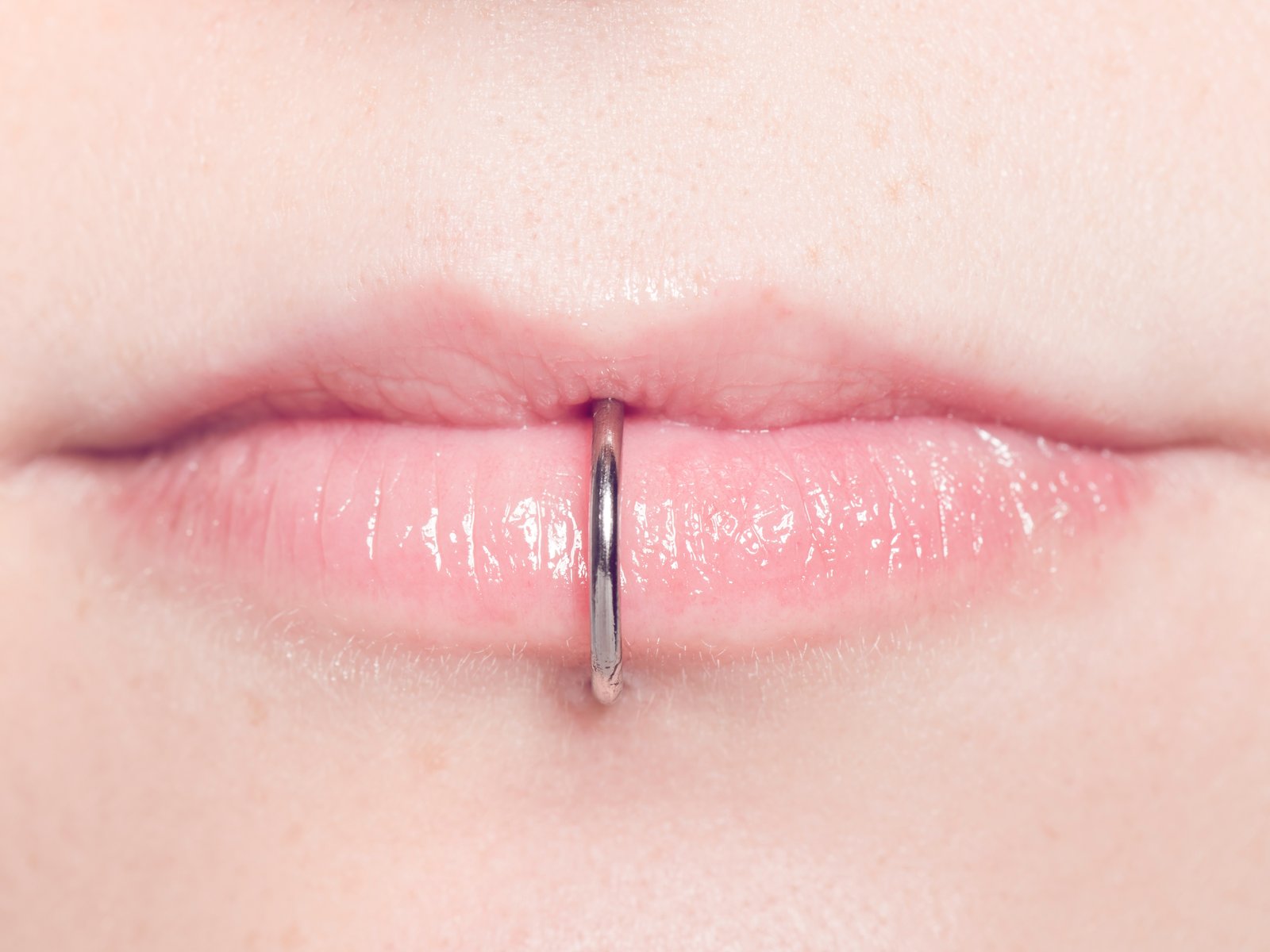 Labret piercing on sale