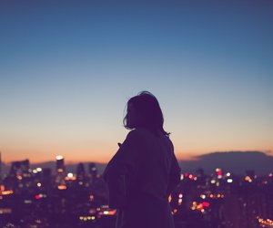 Im November erleben 4 Sternzeichen eine Begegnung mit ihrer Vergangenheit