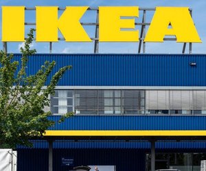 So wird’s richtig gemütlich: Dieser Ikea-Deko-Kranz verleiht deiner Tür herbstlichen Charme