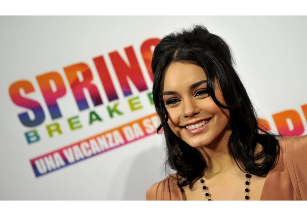 Vanessa Hudgens war in London Vanessa Hudgens war in London