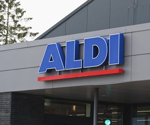 Stilvoll und günstig: Der trendige Bambus-Wäschekorb für nur 15 Euro bei Aldi