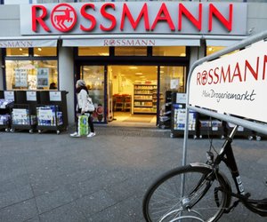 Wenig Platz im Badezimmer? Der Rossmann-Handtuchhalter ist die Lösung