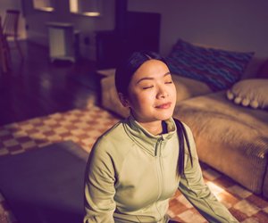 4 Atemübungen, die Stress und Ängste im Alltag sofort reduzieren – laut Breathwork-Experten
