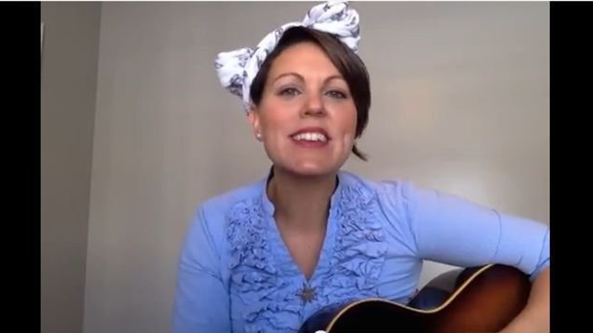 Mutter Parodiert Hit Von Meghan Trainor Desired De