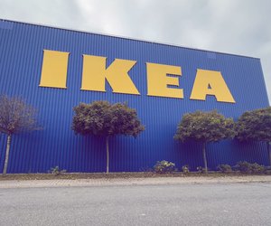Leuchtender Weihnachtszauber: Diese Ikea‑Tanne bringt festliches Licht in dein Zuhause