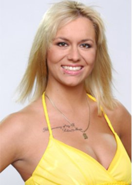 Big Brother 10 live: Anne zieht ein. Big Brother 10 live: Anne zieht ein.