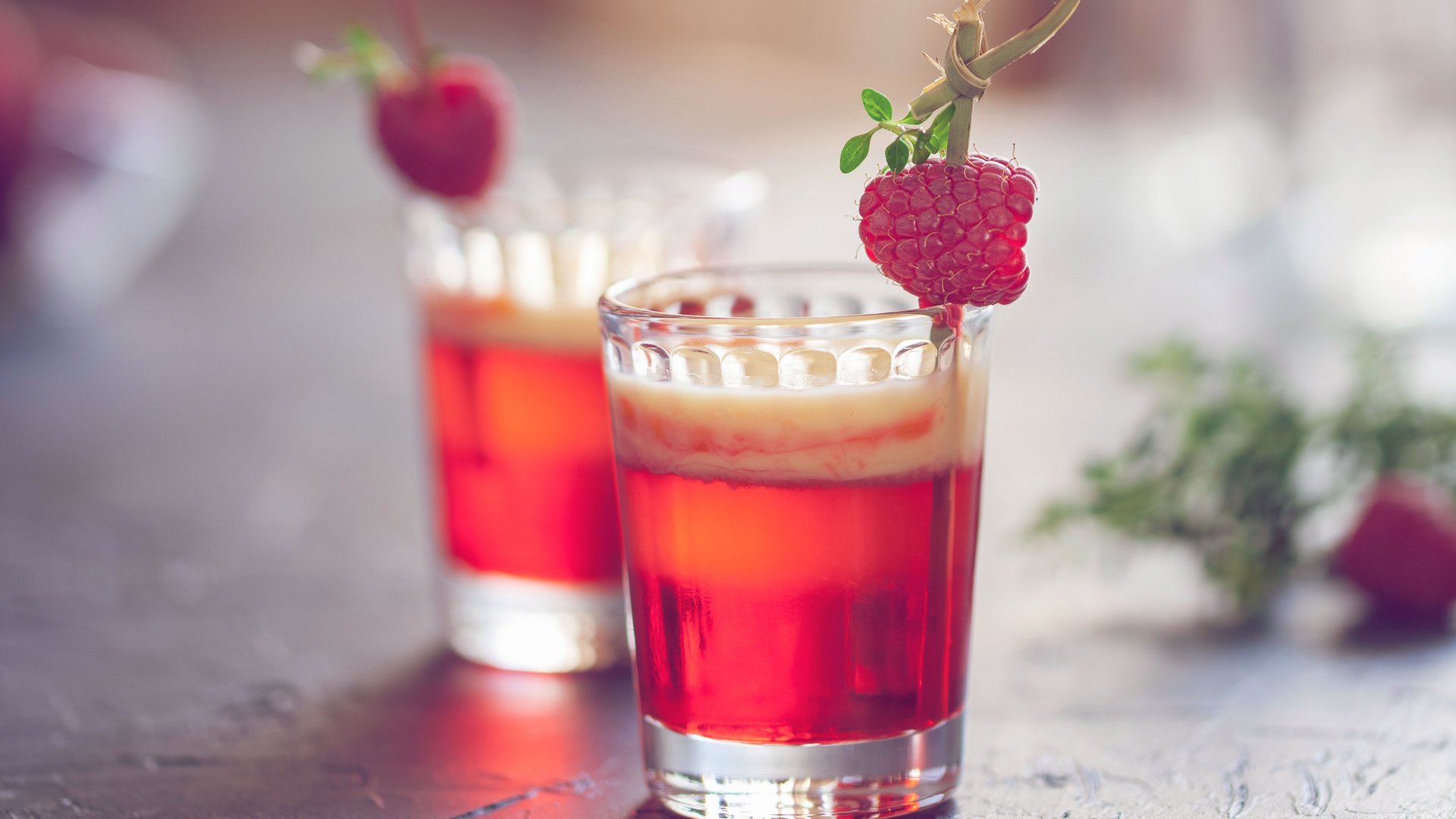 7 leckere Schnäpse und Liköre zum Selbermachen!