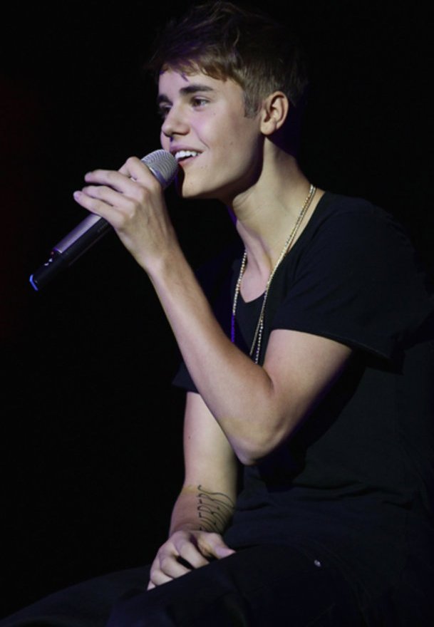 Justin Bieber bricht Rekorde. Justin Bieber bricht Rekorde.