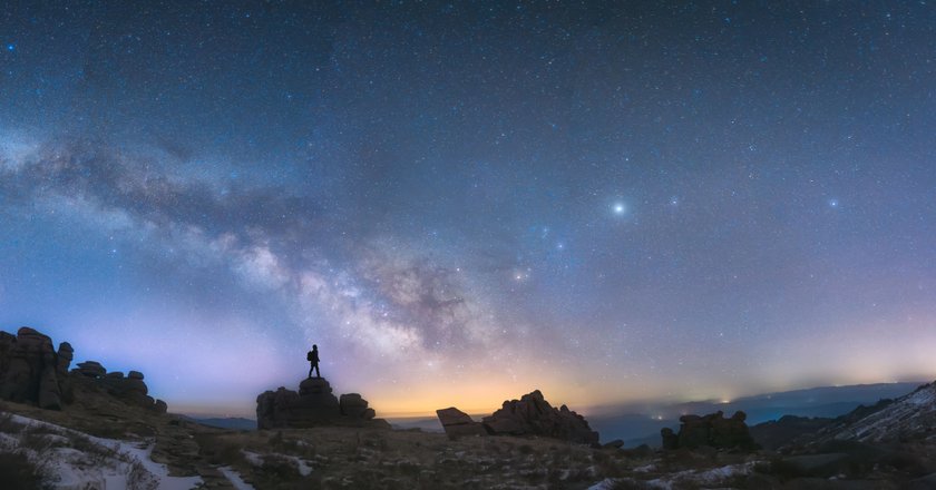 Laut Sternzeichen: Diese Reise-Abenteuer solltest du 2025 unbedingt erleben