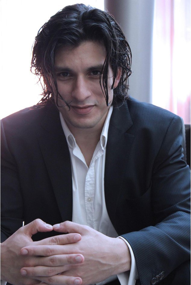 AWZ-Darsteller Franciso Medina verlässt die Serie AWZ-Darsteller Franciso Medina verlässt die Serie