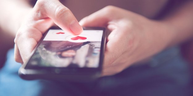 Flirten mit KI: Wie Chatbots Dating-Apps manipulieren
