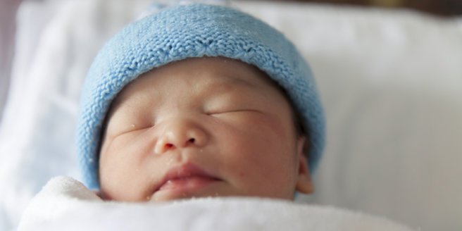 Nabelschnurvorfall: Baby nach der Geburt
